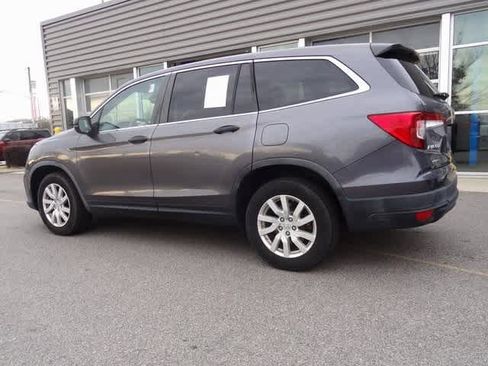 Used 2019 Honda Pilot LX image 4