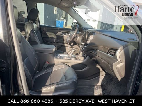 Used 2019 Chevrolet Traverse LT w/ LT Premium Package image 20
