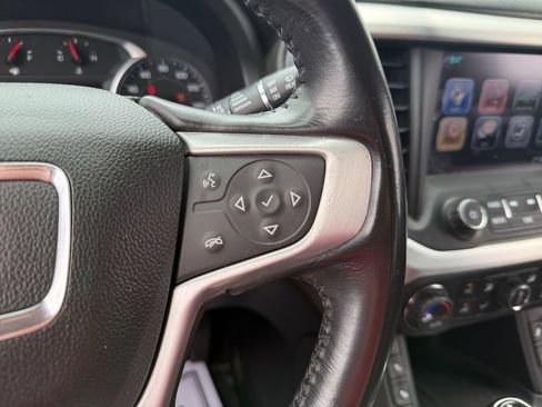 Used 2018 GMC Acadia SLT AWD/4WD image 15