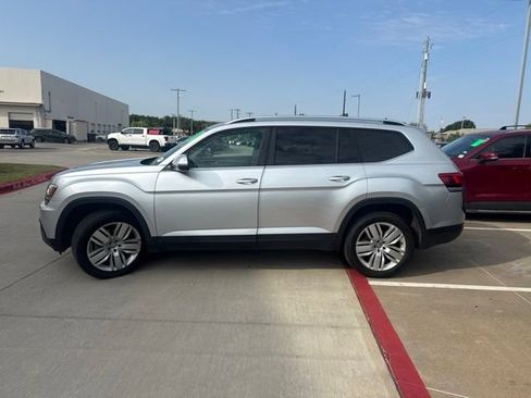 Used 2019 Volkswagen Atlas SE w/ Towing Package AWD/4WD image 5
