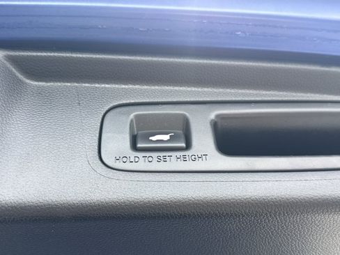 Used 2025 Honda CR-V EX-L image 10