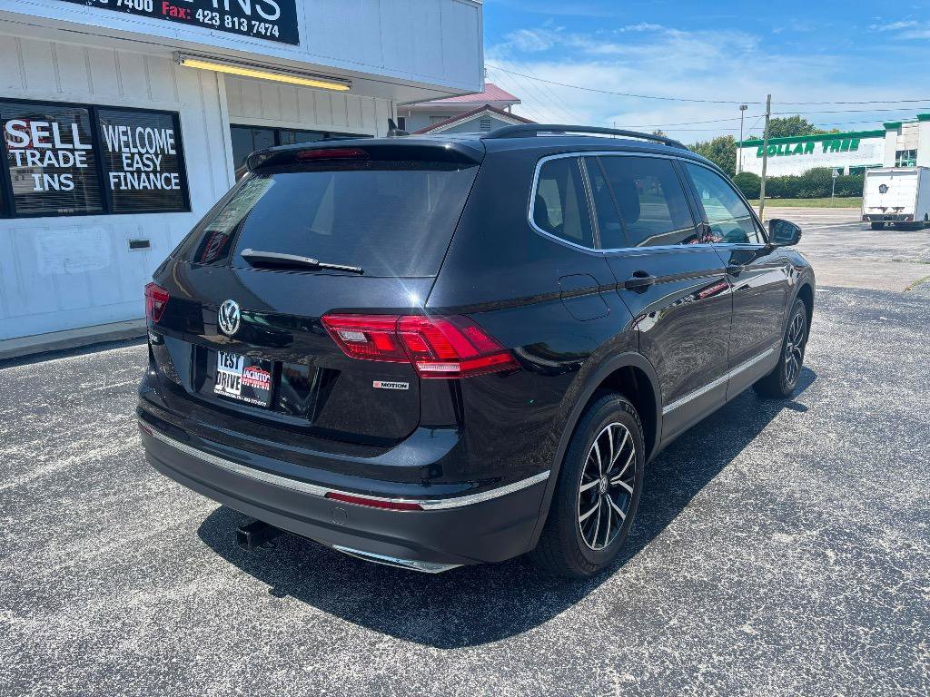 Used 2021 Volkswagen Tiguan SE AWD/4WD image 7