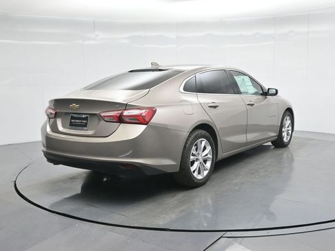Used 2022 Chevrolet Malibu LT image 26