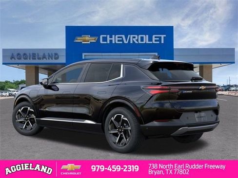 New 2025 Chevrolet Equinox EV LT w/ Comfort Package image 3