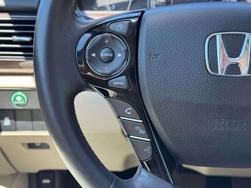 Used 2017 Honda Accord EX-L image 26