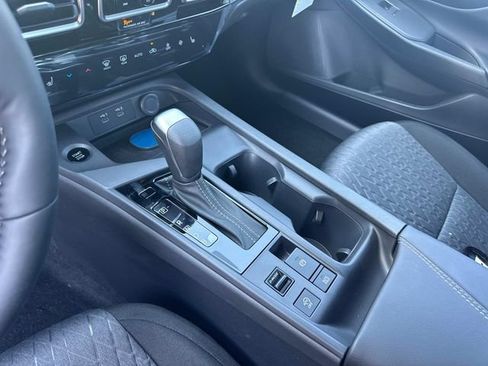 New 2027 Nissan Sentra SV w/ SV Convenience Package FWD image 25