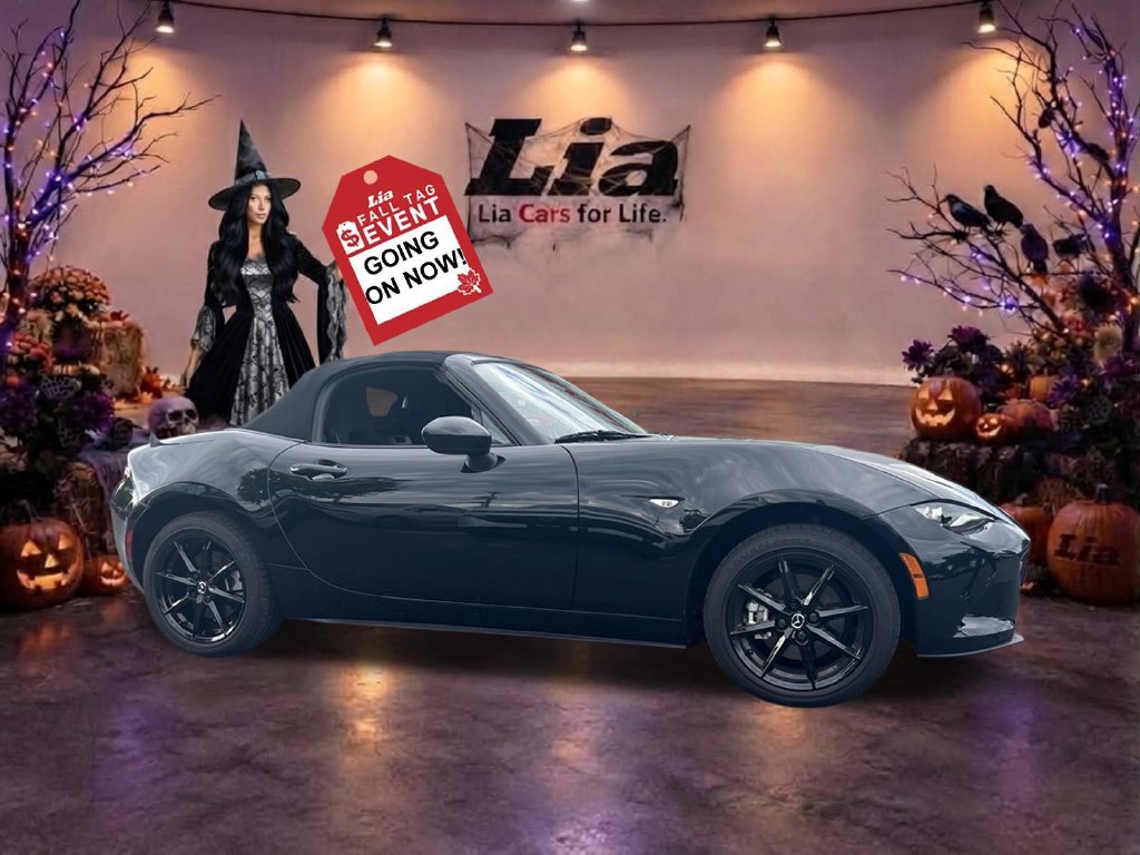 Used 2024 MAZDA MX-5 Miata Sport RWD image 18