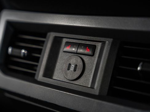 Certified 2024 Ford F250 Lariat w/ Lariat Ultimate Package image 45