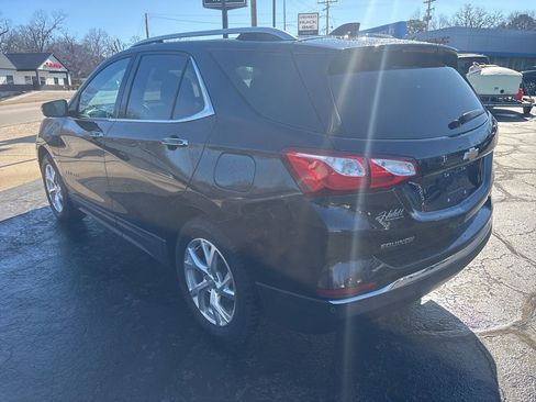 Used 2020 Chevrolet Equinox Premier image 3
