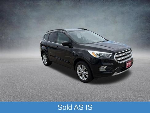 Used 2017 Ford Escape SE w/ Equipment Group 201A FWD image 7