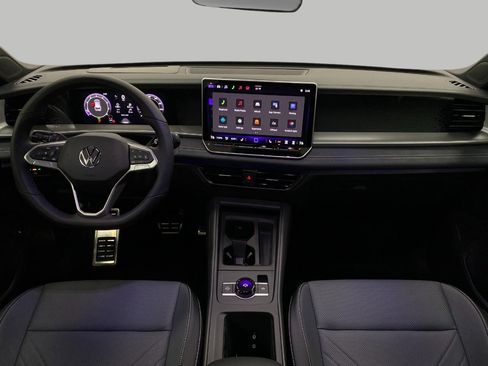 New 2026 Volkswagen Tiguan SE R-Line image 21