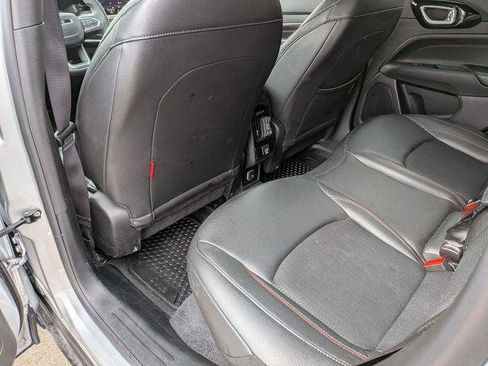 Certified 2025 Jeep Compass Trailhawk AWD/4WD image 24