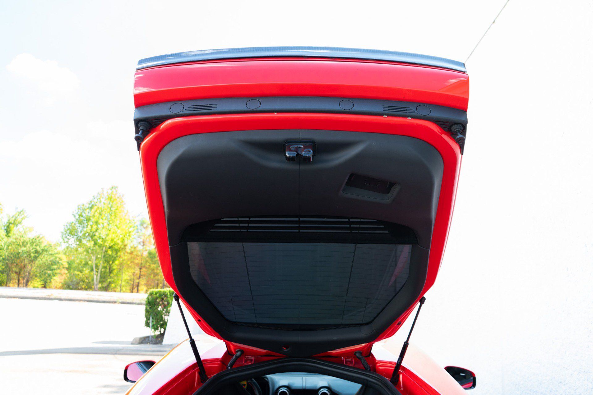 Used 2019 Ferrari 812 Superfast RWD image 52