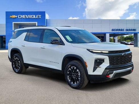 New 2026 Chevrolet Traverse Z71 w/ Enhanced Driving Package AWD/4WD image 1