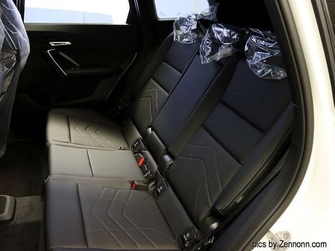 Used 2026 BMW X1 xDrive28i image 26