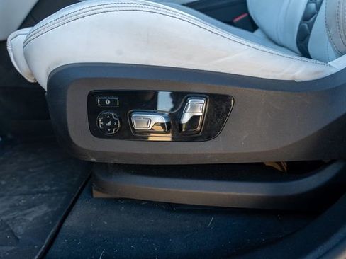 Used 2024 BMW X5 M Competition w/ Premium Package image 33