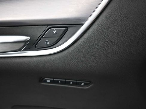 Used 2024 Cadillac XT6 Luxury w/ LPO, Floor Liner Package AWD/4WD image 19