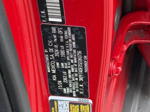 Used 2025 Kia K4 FWD image 25