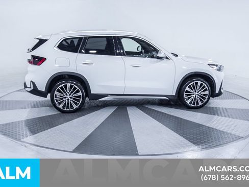 Used 2023 BMW X1 xDrive28i w/ Premium Package AWD/4WD image 11