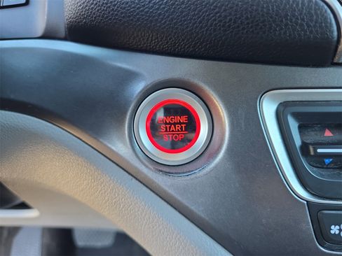 Used 2021 Honda Pilot EX image 26