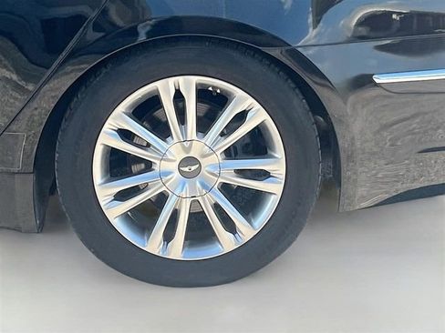 Used 2014 Hyundai Genesis 3.8 image 30