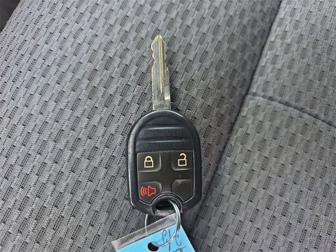 Used 2011 Ford F150 STX w/ Communications Pkg image 29