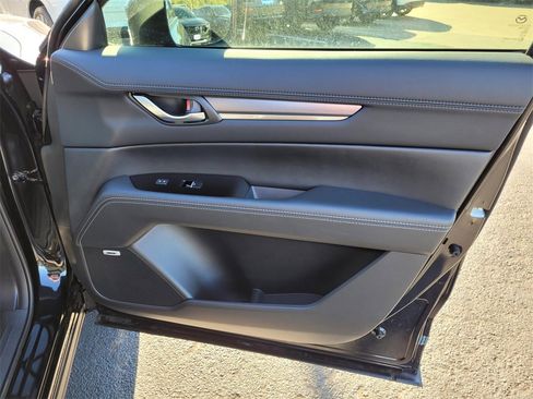 New 2025 MAZDA CX-5 AWD 2.5 S w/ Premium Plus Pkg image 6