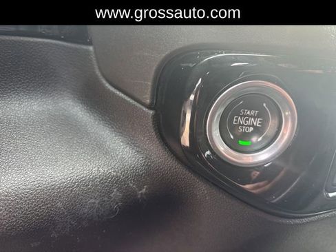 Used 2023 Chevrolet Silverado 1500 LT AWD/4WD image 21