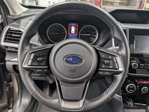 Used 2022 Subaru Forester Premium image 13