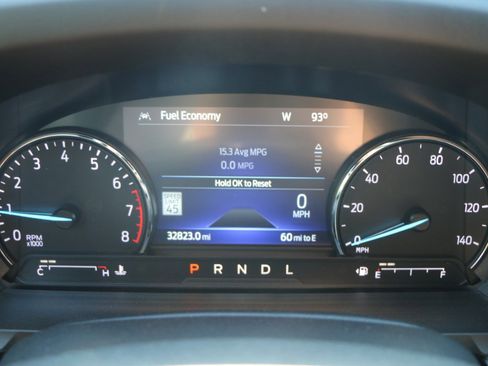 Used 2022 Ford Explorer ST-Line w/ Class IV Trailer Tow Package AWD/4WD image 32