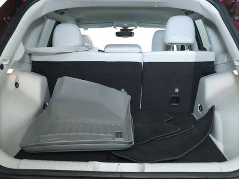 Certified 2021 Jeep Cherokee Latitude Lux w/ Comfort/Convenience Group image 29