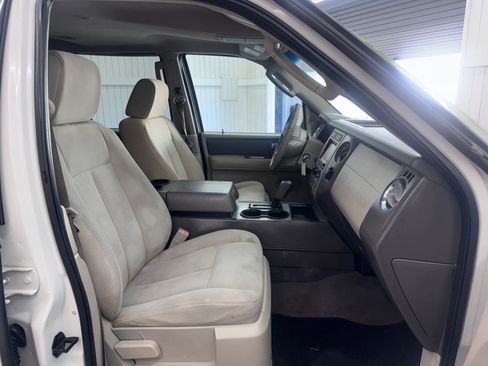 Used 2008 Ford Expedition XLT RWD image 10