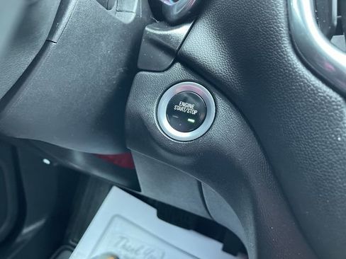 Certified 2019 Chevrolet Equinox LT image 17