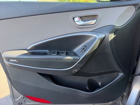 Used 2017 Hyundai Santa Fe Sport FWD image 13