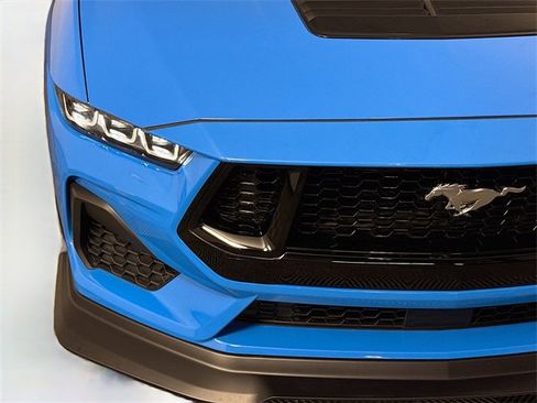 Used 2024 Ford Mustang GT Premium image 3