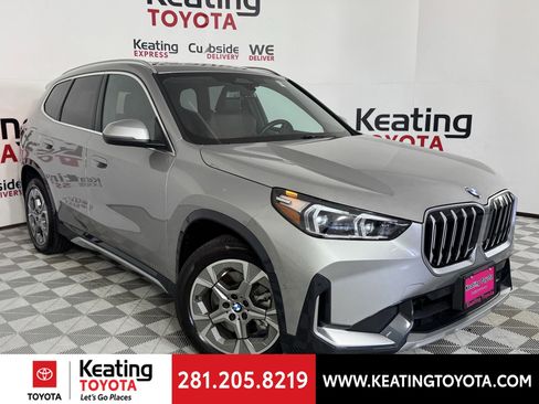 Used 2025 BMW X1 xDrive28i image 2