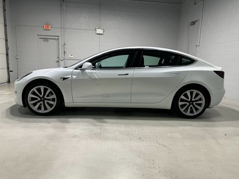 Used 2020 Tesla Model 3 Long Range AWD/4WD image 15