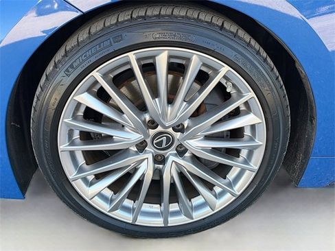 Used 2022 Lexus IS 300 w/ Premium Package image 38