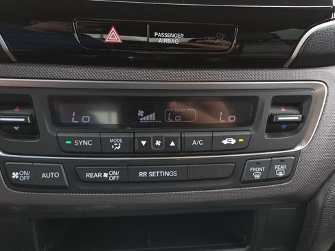 Used 2023 Honda Ridgeline Sport image 29