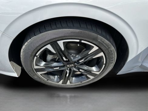 Used 2021 Kia K5 GT-Line FWD image 27