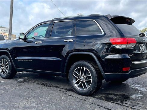 Used 2018 Jeep Grand Cherokee Limited AWD/4WD image 5