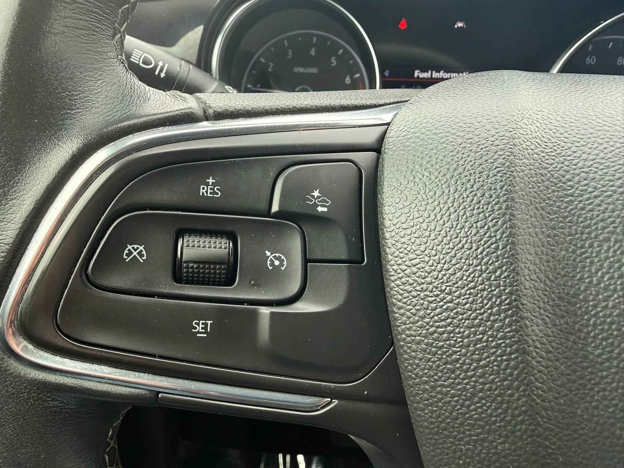 Used 2021 Buick Encore GX Select w/ Experience Buick Package FWD image 21