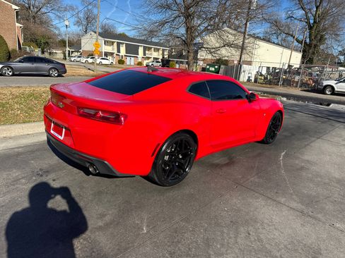 Used 2016 Chevrolet Camaro LT image 4
