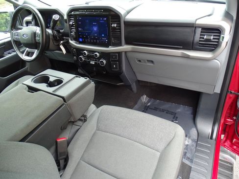 Used 2024 Ford F150 XLT w/ Tow/Haul Package RWD image 38