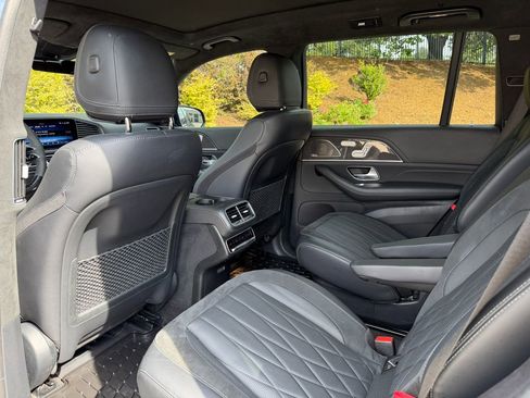 Used 2024 Mercedes-Benz GLS 63 AMG 4MATIC image 42