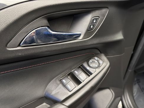 Used 2022 Chevrolet TrailBlazer RS image 11
