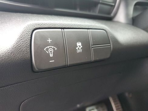 Certified 2025 Hyundai Elantra Sport FWD image 19