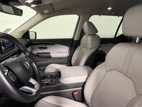 Used 2024 Honda Pilot EX-L image 26