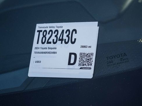 Certified 2024 Toyota Sequoia Capstone AWD/4WD image 34