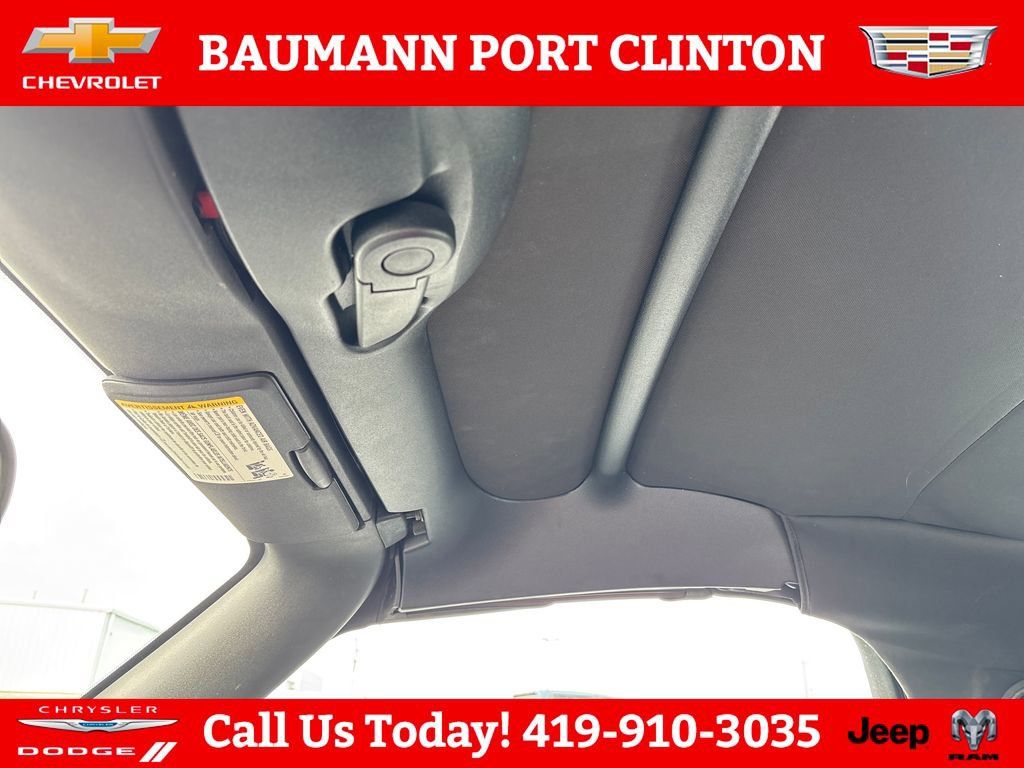 Used 2007 Saturn Sky w/ Premium Trim Pkg RWD image 21